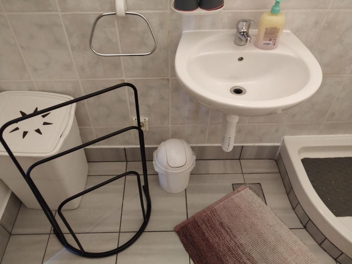 Apartmani Zlatko Póla Kültér fotó