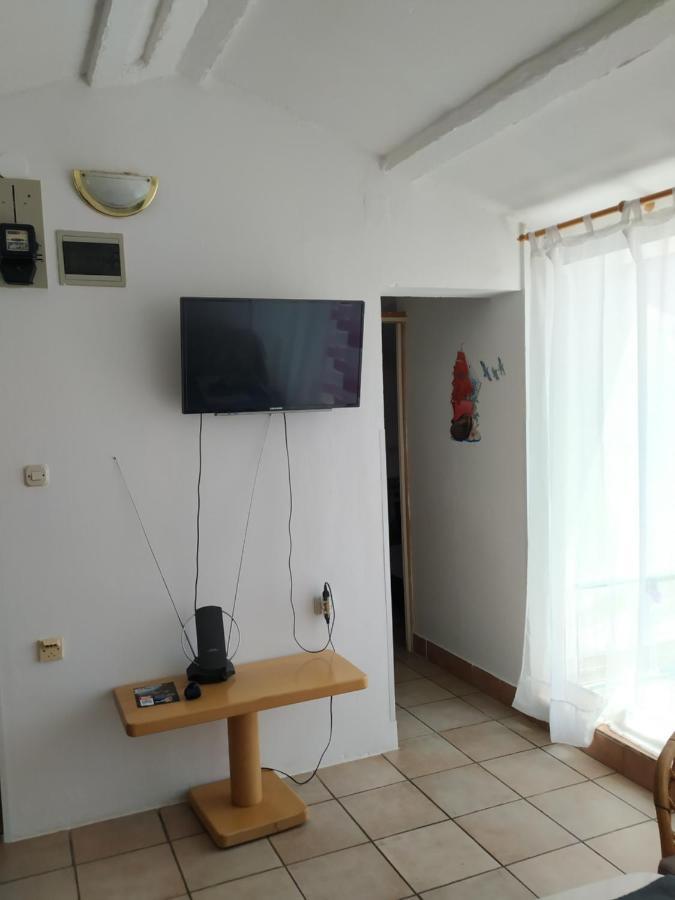 Apartmani Zlatko Póla Kültér fotó