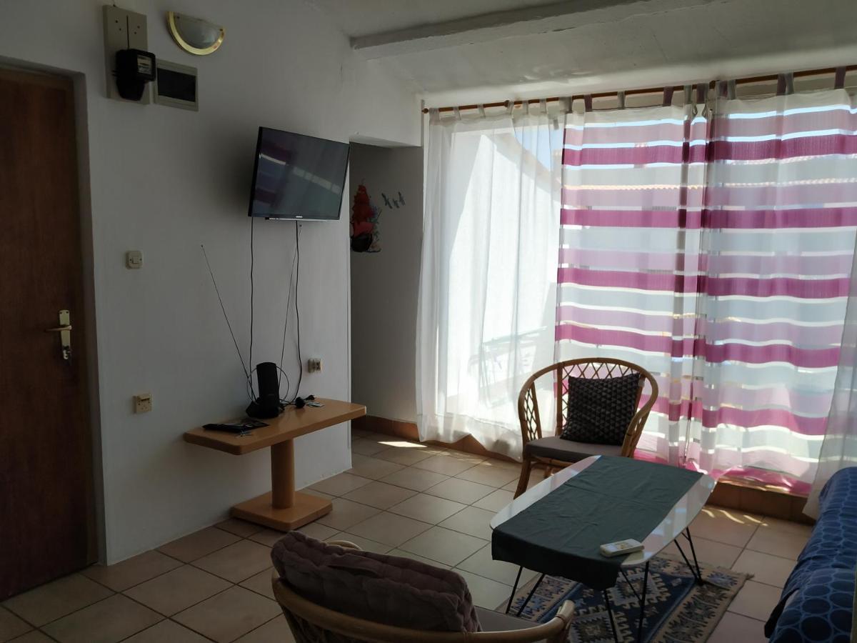 Apartmani Zlatko Póla Kültér fotó