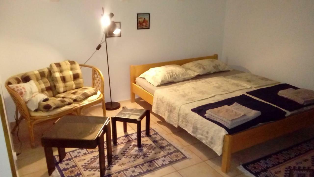 Apartmani Zlatko Póla Kültér fotó