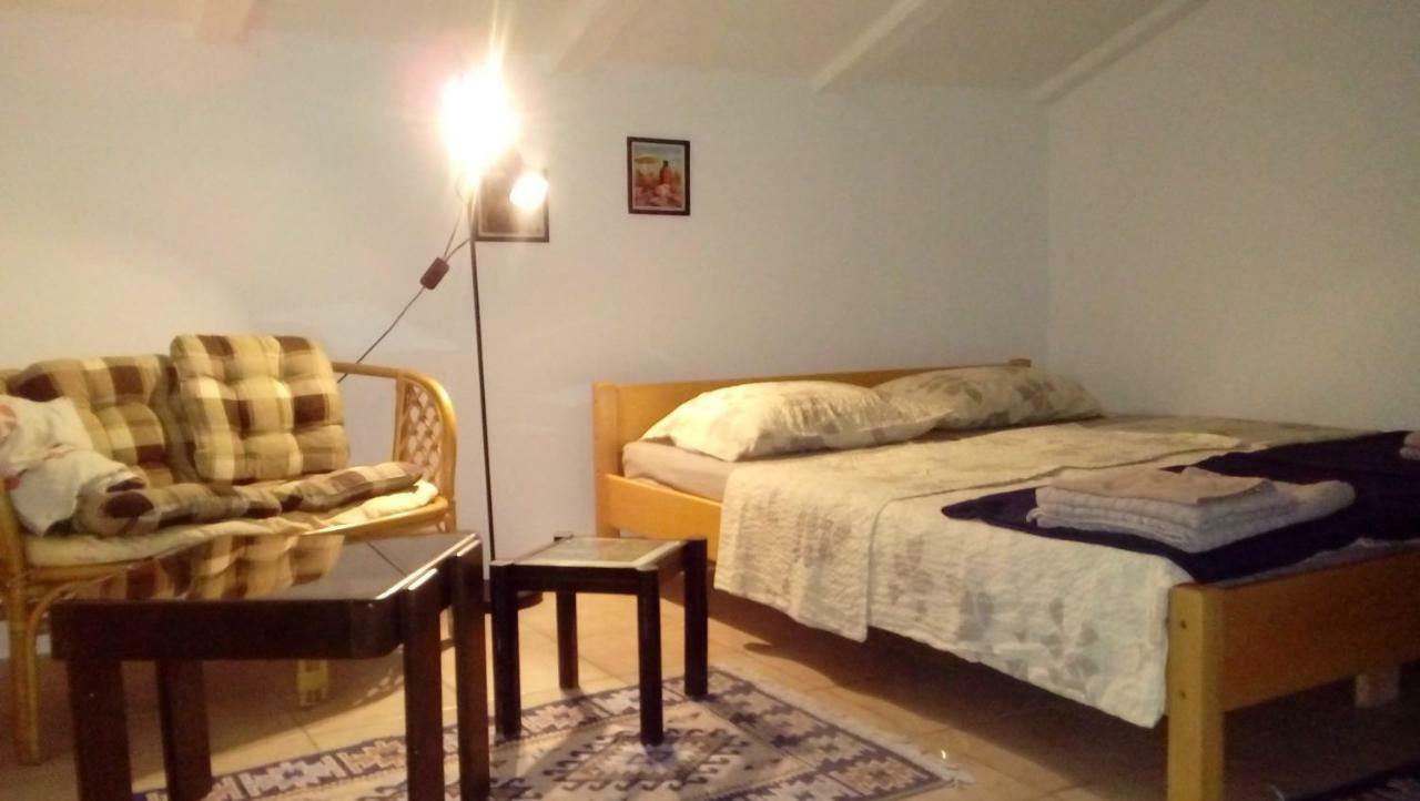 Apartmani Zlatko Póla Kültér fotó